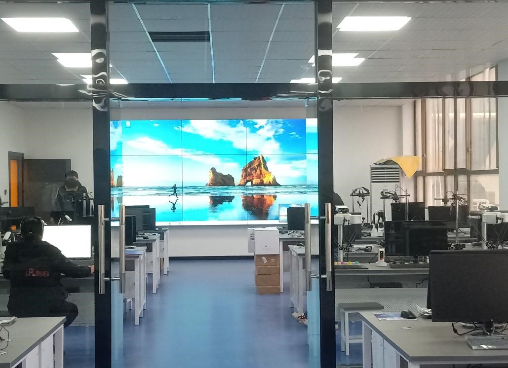 人工智能科創(chuàng)基地落戶冰城，免費(fèi)開放智能實(shí)驗(yàn)室降低科技研發(fā)成本